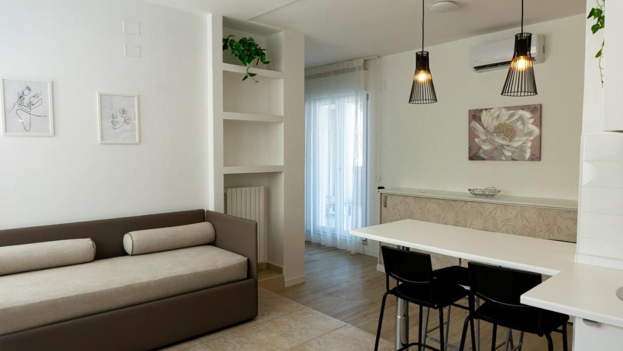 Insula Maris Villa Trani Exteriör bild