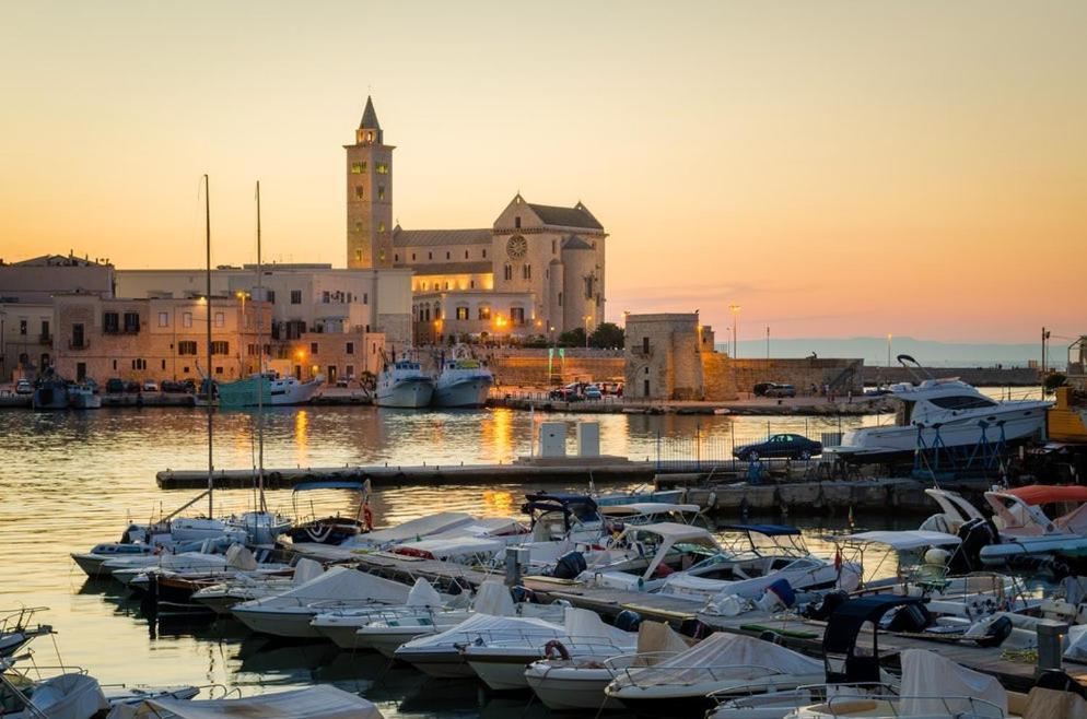 Insula Maris Villa Trani Exteriör bild