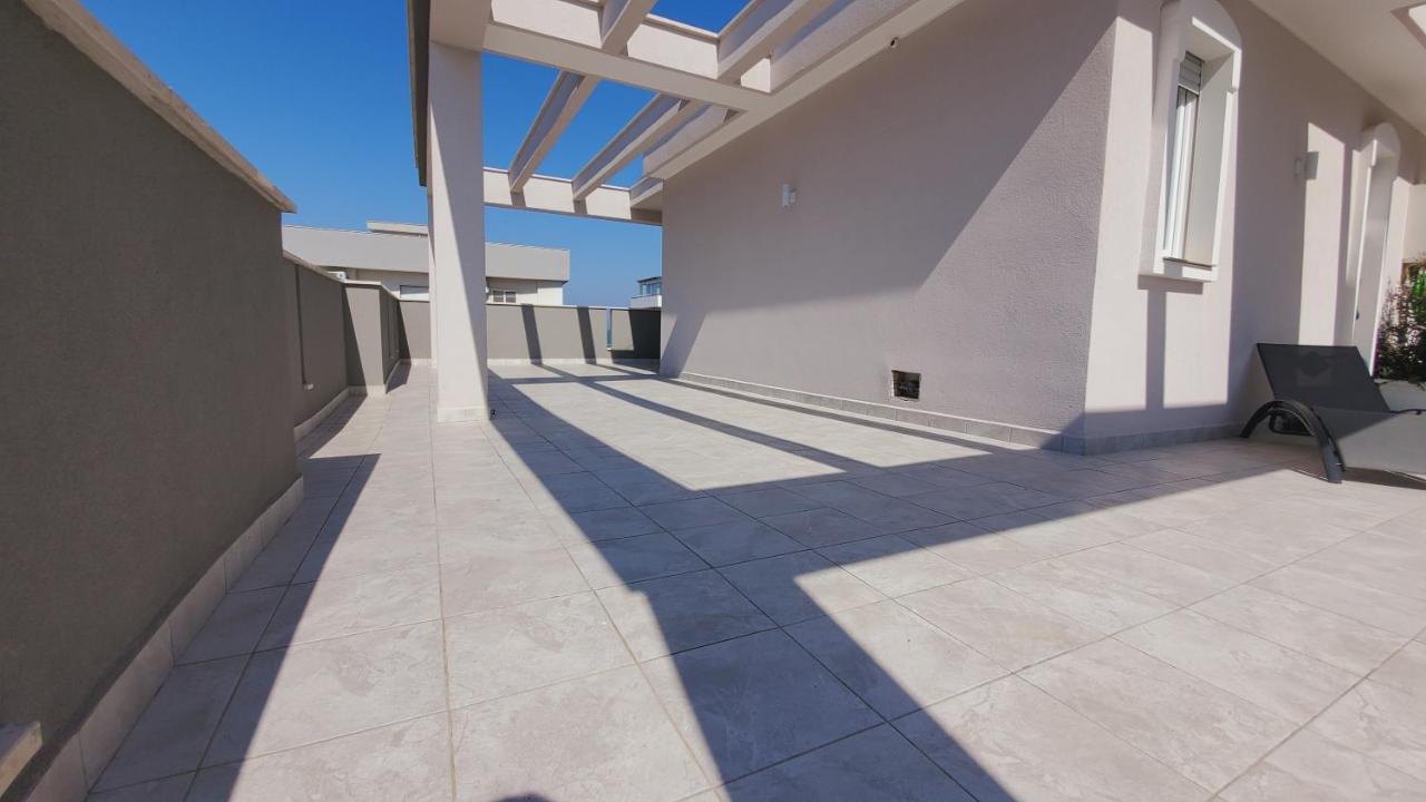 Insula Maris Villa Trani Exteriör bild